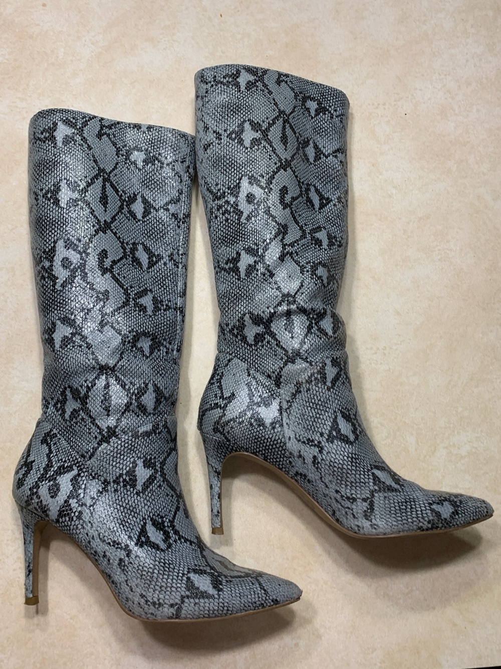 Steve Madden Snake Print Boots Pointed Toe Tall Knee High Blue Gray Black